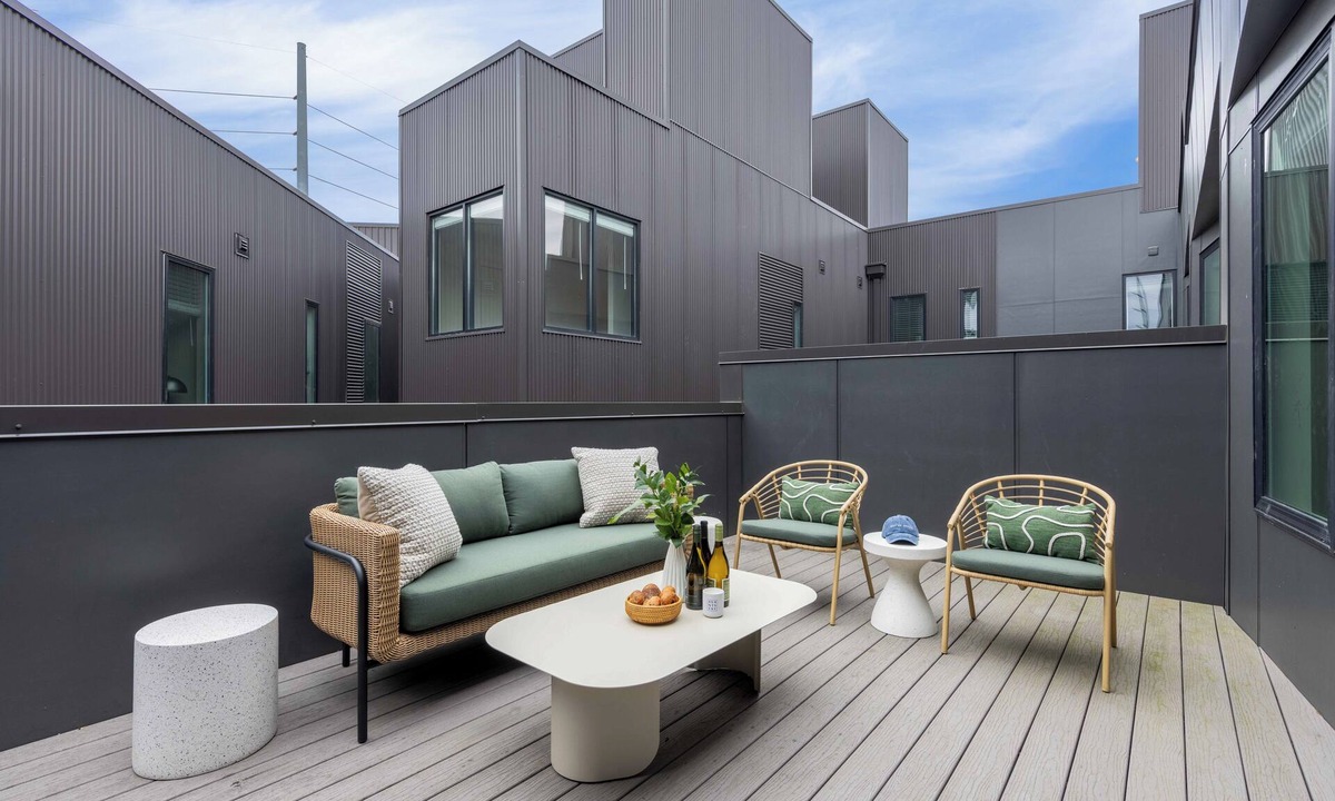 Five Points House | Outrider 117 by AvantStay | Close to Broadway