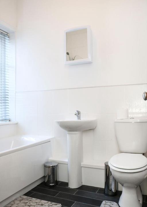 Hull Apartment | Parks Nest 2