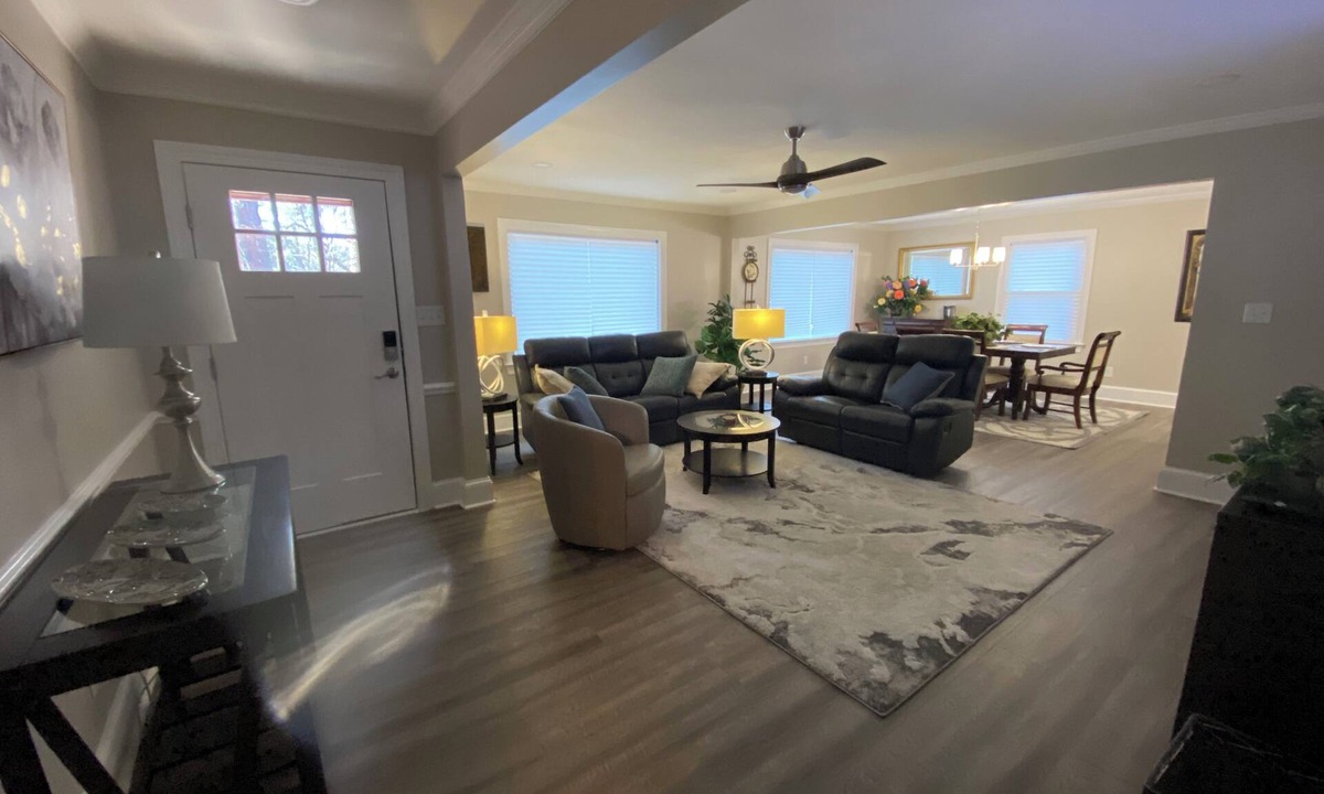 Brookhaven House | Peaceful 3BR NW Raleigh Ranch Home. Pet friendly, RDU, UNC/Rex, Crabtree Mall