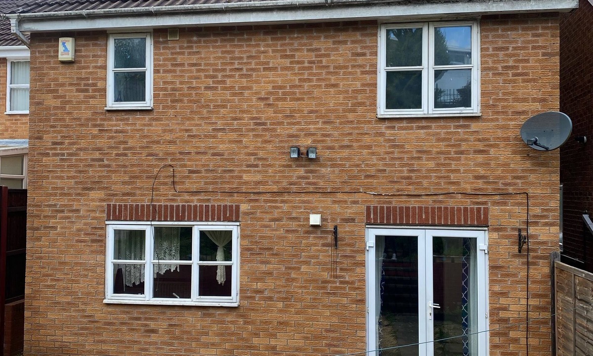 Cradley House | Peaceful Four Bedroom Birmingham Home