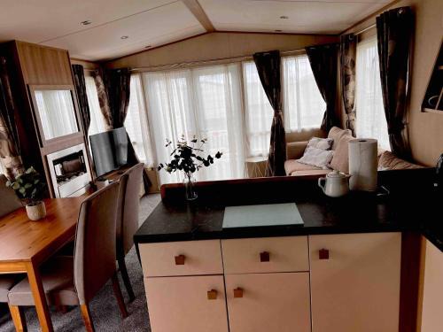 Whitley Bay Resort | Peaceful Whitley Bay Getaway with Shared Indoor Pool