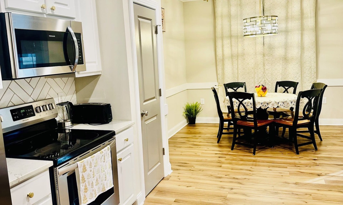 Rocky Mount House | Perfect Getaway