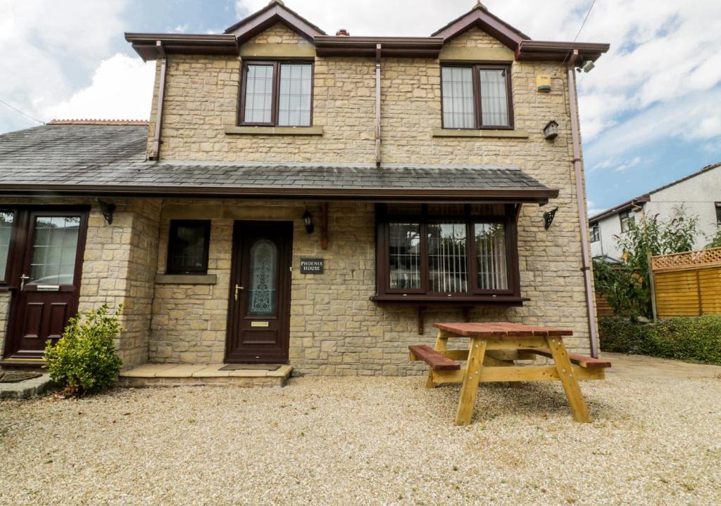 St. Blazey House | Phoenix House
