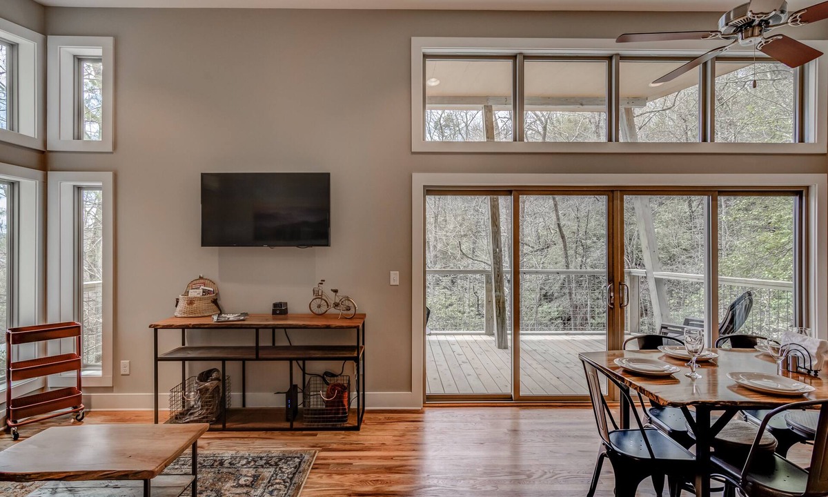 Pisgah Forest Cabin | PILOT COVE 1 BR Cabin - Modern Luxury w/Nature!