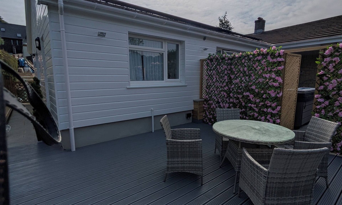 Wiseman's Bridge House | Pinecroft Pleasant