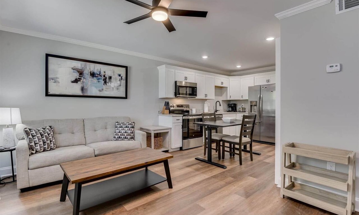 Peach Orchard Apartment | Pines at 5 Corporate Furnished Rentals Suite 213