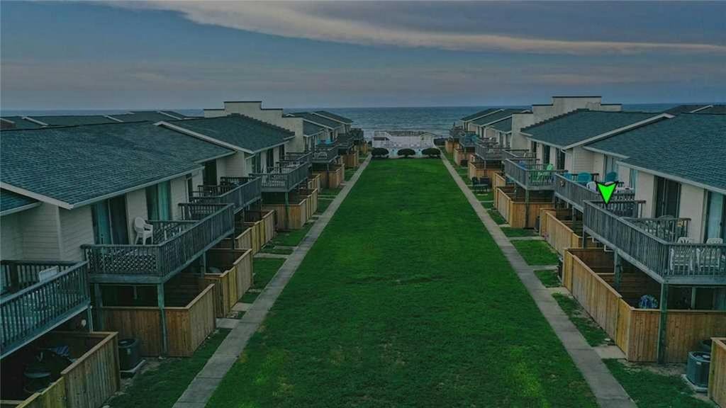 Pine Knoll Shores House | PKT