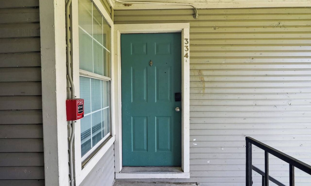 Antioch Apartment | Preakness: Ideal for Work or Play