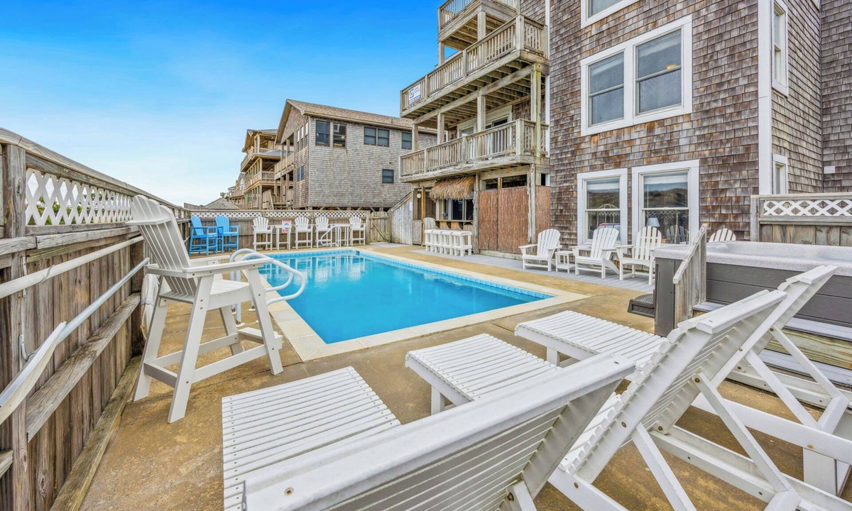 Waves House | Premier Oceanfront Dog Friendly w/Pool, Hot Tub, Elevator, Theater, Tiki Bar