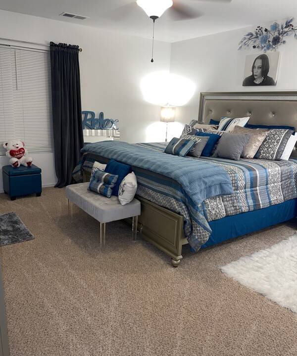 Davis Lake - Eastfield Resort | Private room ∙ 1 guest