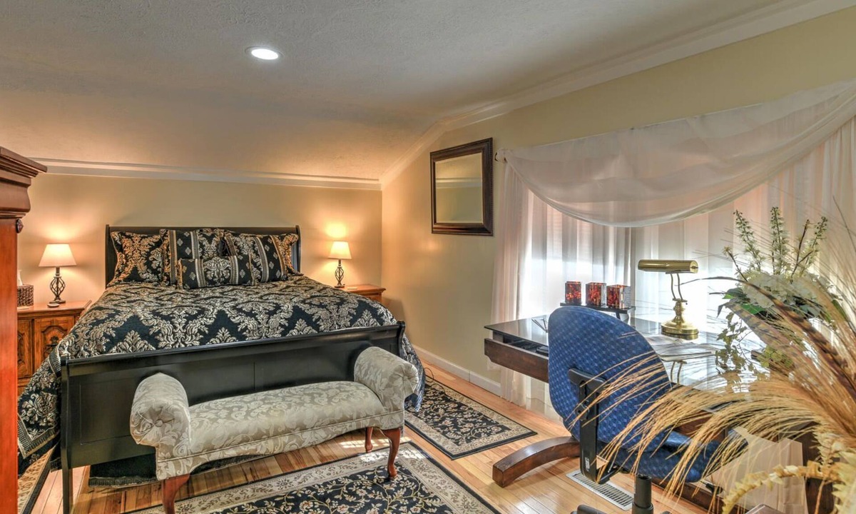 Candler Apartment | Private and comfortable. Close to everything including Biltmore House!