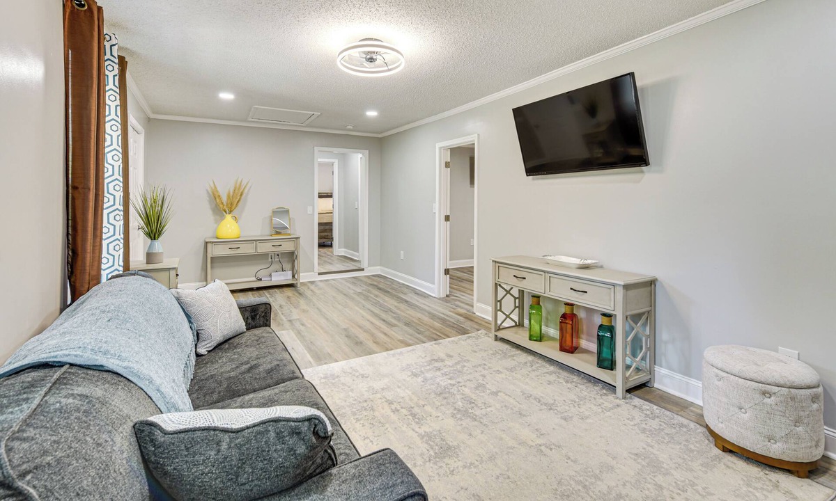 Sanford House | Private Deck & Yard: Home 3 Mi to Dtwn Sanford!