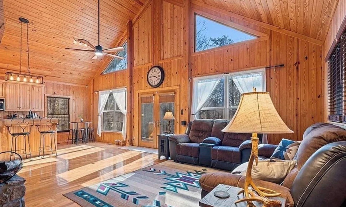 Mentone Cabin | Private Mentone Cabin w/Hot Tub Near Little River