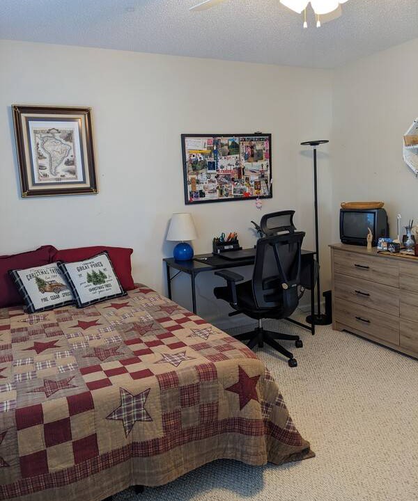 Brevard Resort | Private room ∙ 1 guest