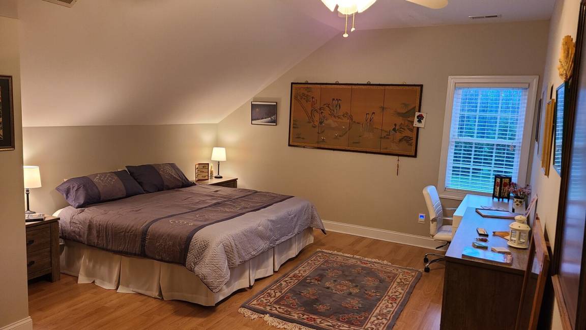 Monroe Resort | Private room ∙ 1 guest