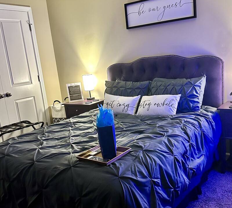 Steele Creek Resort | Private room ∙ 2 guests