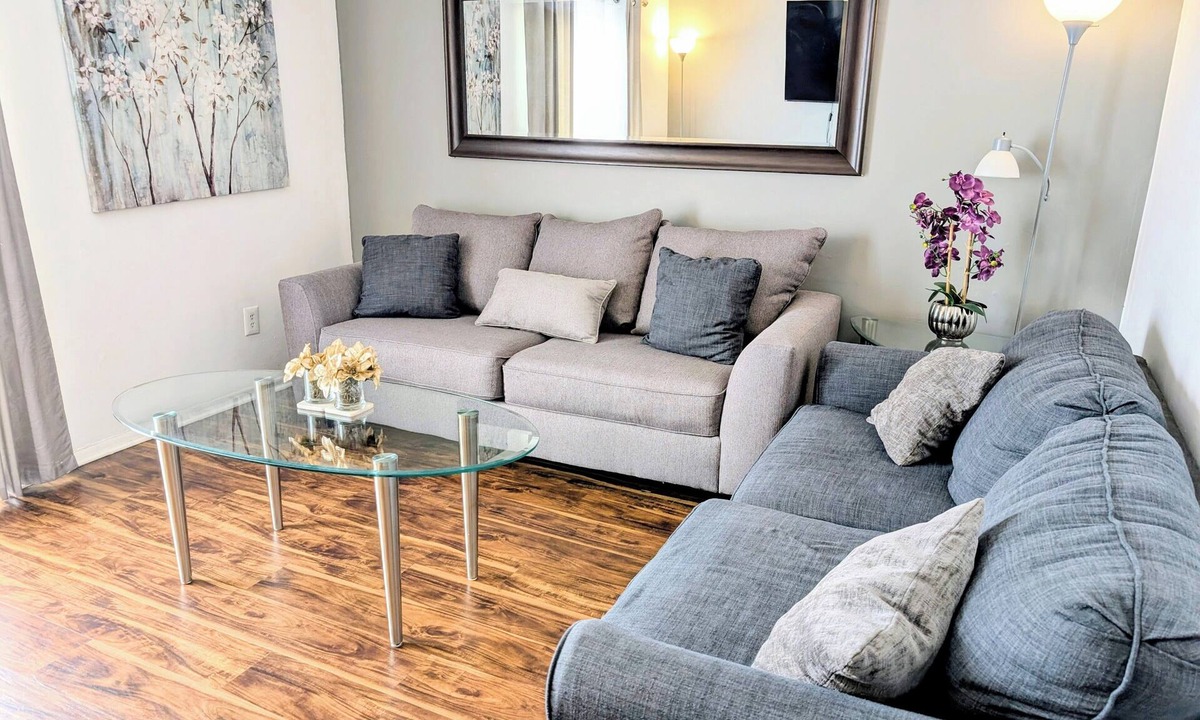 Southwest Raleigh House | Private Townhome in central Raleigh