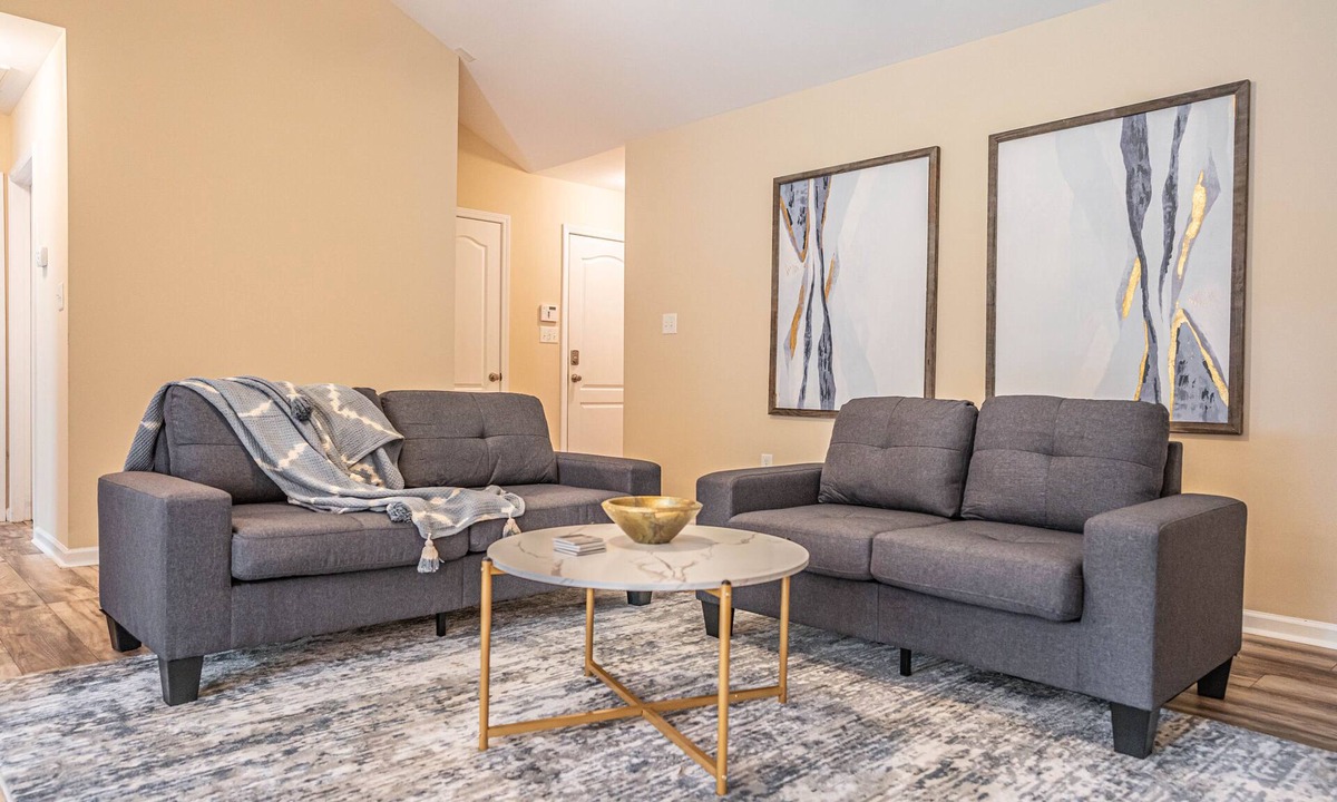 Aberdeen House | Putt in the Pines