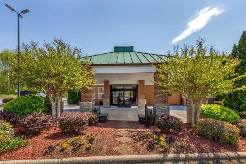 Quality Inn | Asheboro