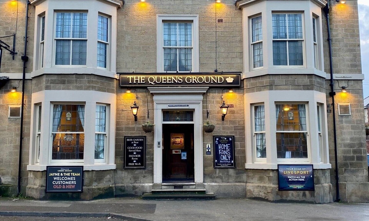 Hillsborough Hotel | Queens Ground
