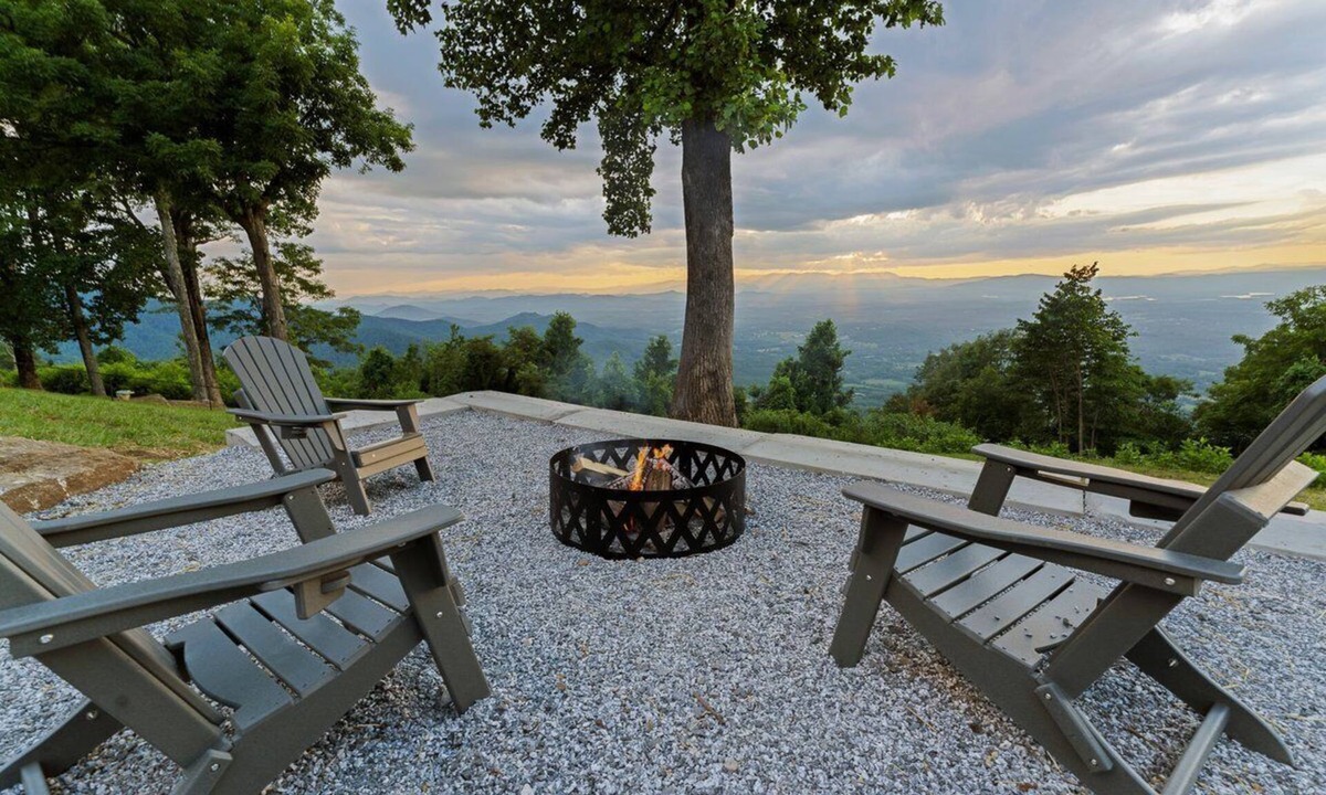Morganton House | Quiet Mountaintop Vista w/Hot tub and Fire pit