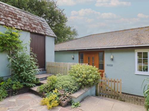 West Buckland House | Rainbow View