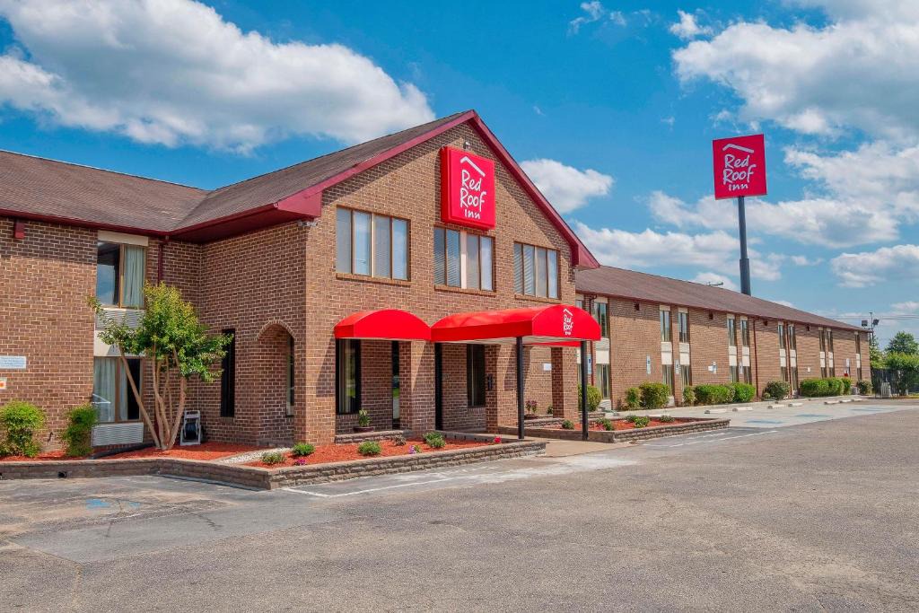 Roanoke Rapids Hotel | Red Roof Inn Roanoke Rapids