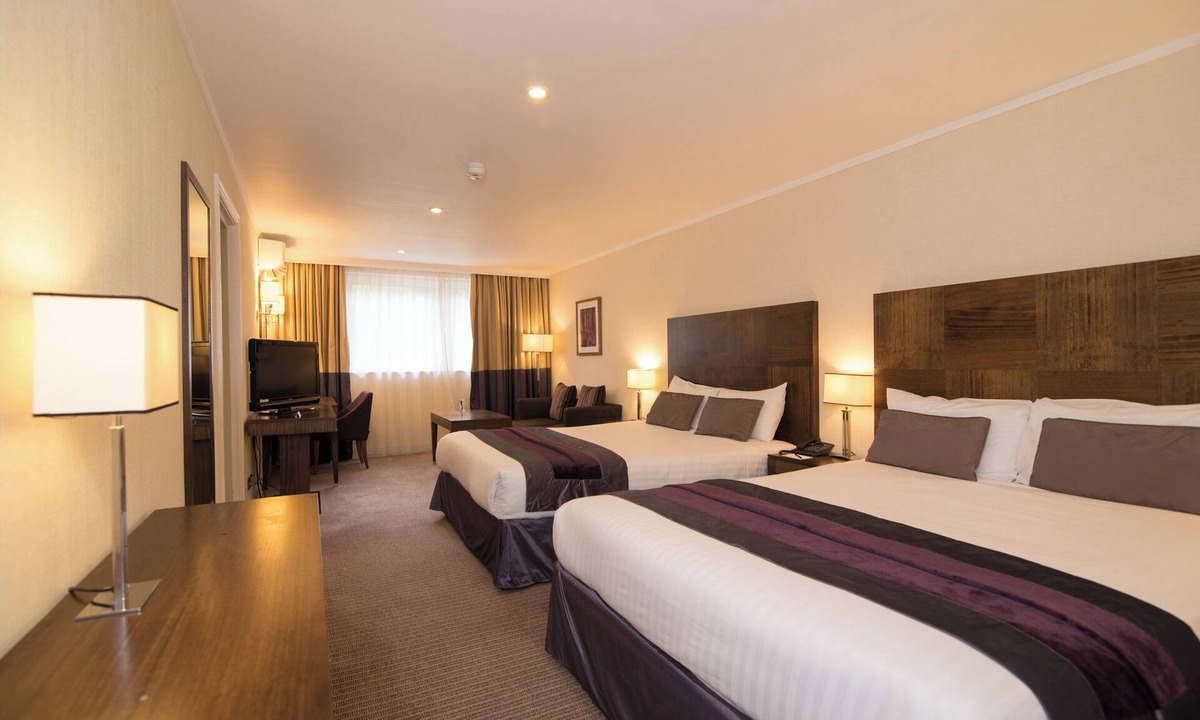 Ashmore Green Hotel | Regency Park Hotel