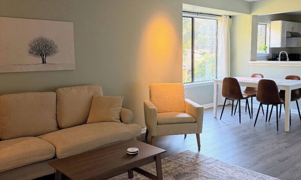 Charleston Condo | Relaxing Condo close to EVERYTHING