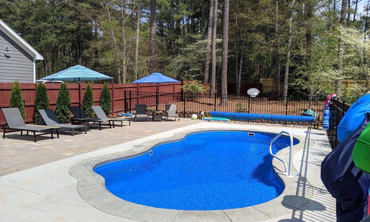 Northwest Raleigh House | Relaxing Raleigh Retreat w/Heated Saltwater Pool, HotTub, Screened Porch&FirePit