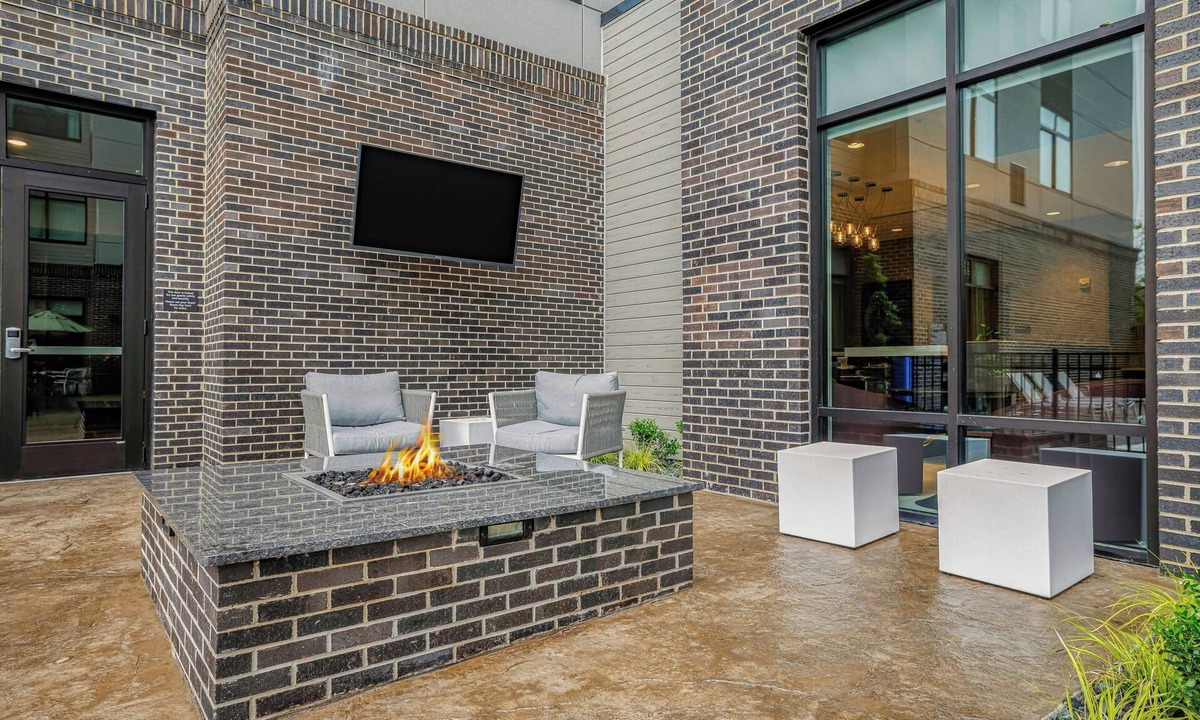 Metrocenter - North Rhodes Park Hotel | Residence Inn Nashville Metro Center