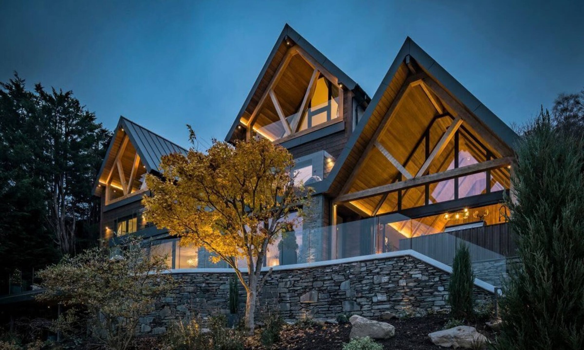 Windermere House | Ridge House, within Windermere
