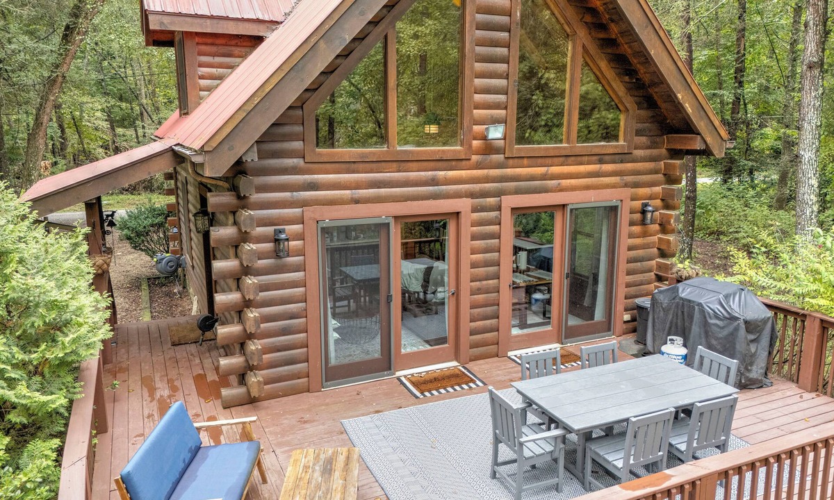 Lake Lure Cabin | Riverfront Mountain Cabin/Lake Lure Getaway