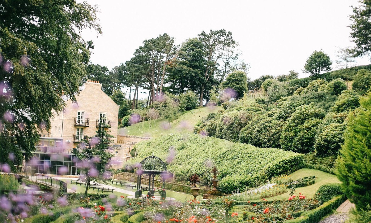 Sandsend Hotel | Saltmoore