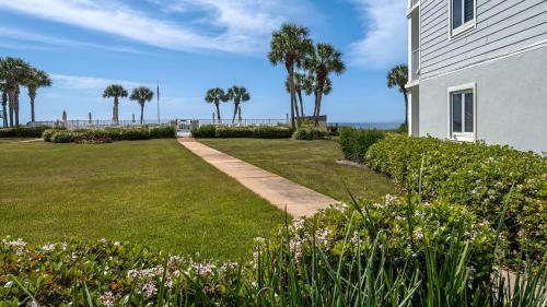 Seacrest House | Sand Cliffs 106