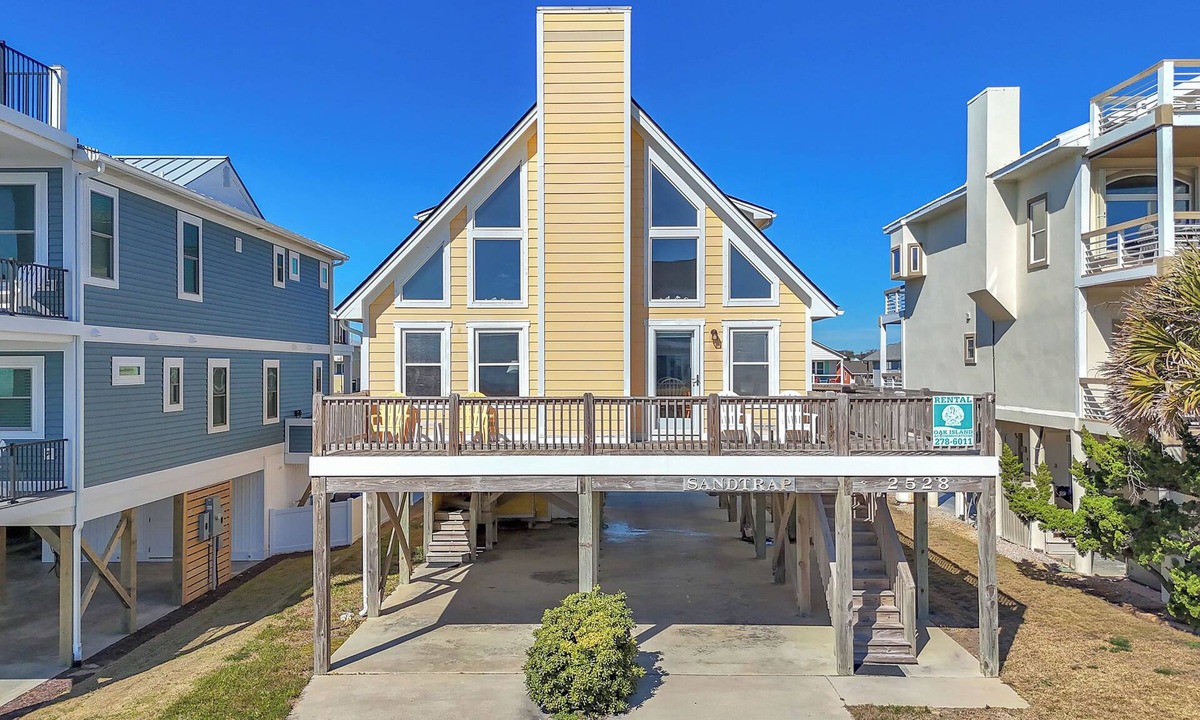 Long Beach House | Sandtrap: Oceanview House on West Beach with Easy Beach Access.