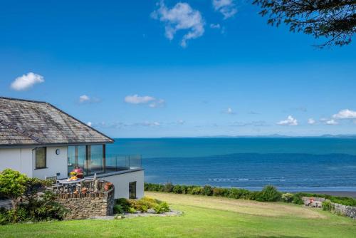 Llandanwg House | Sarn-Badrig