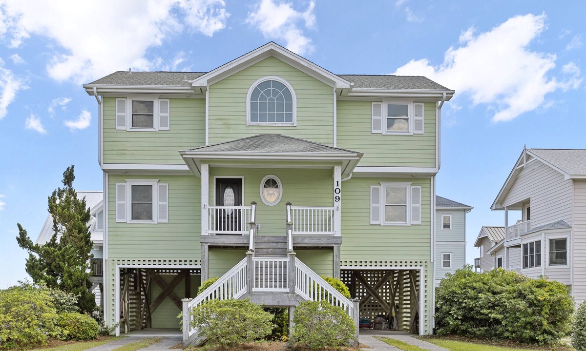 Village of Stump Sound House | Sea La Vie | Oceanfront + Community Pool!