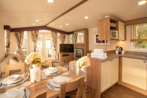 Prestonpans House | Seaside Caravan Nr Edinburgh Seton Sands Family Fun
