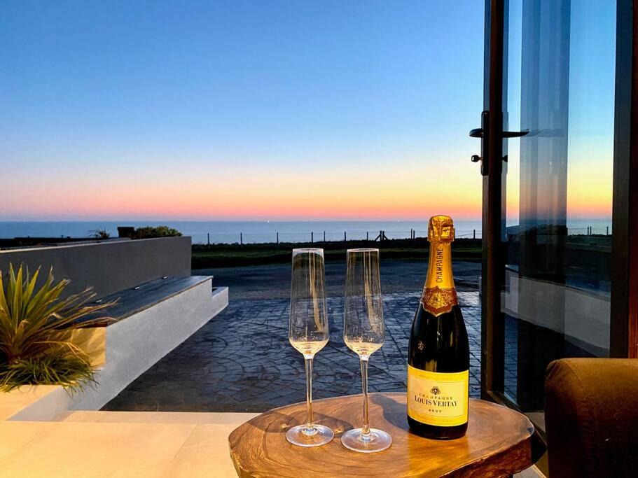 Peacehaven Apartment | Seaview Stay