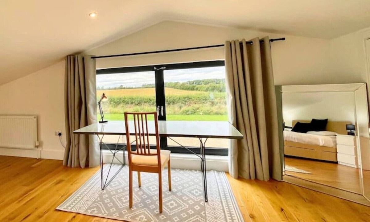 Denchworth House | Secluded Ridgeway View Barn Conversion