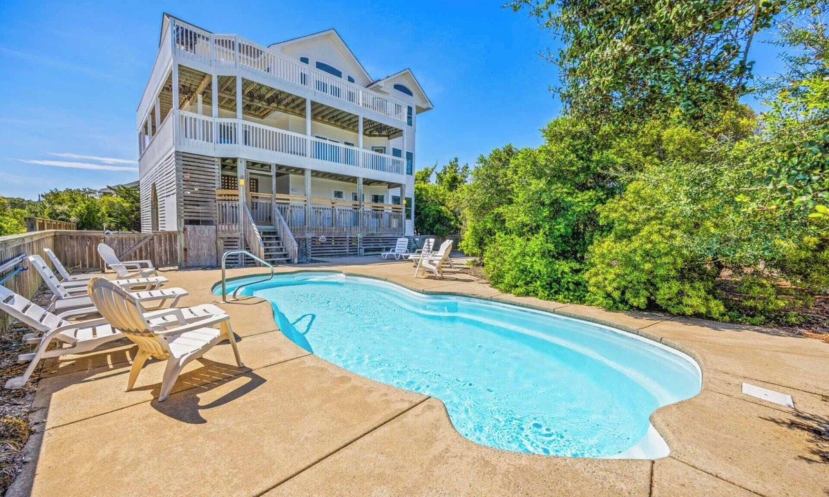 Rodanthe House | Semi-Oceanfront Dog Friendly w/Private Pool, Game Room, Newly Renovated Kitchen