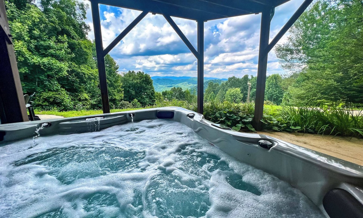 Warrensville Cabin | Sept Skies, Mtn Views - Your High-Country Escape Awaits @ Grande Vue