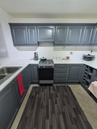 Aylesbury House | Shared Double Rooms