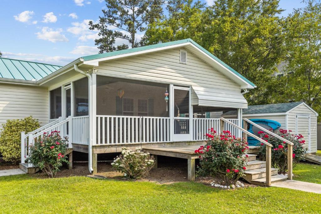Morehead City House | Shell Landing Retreat