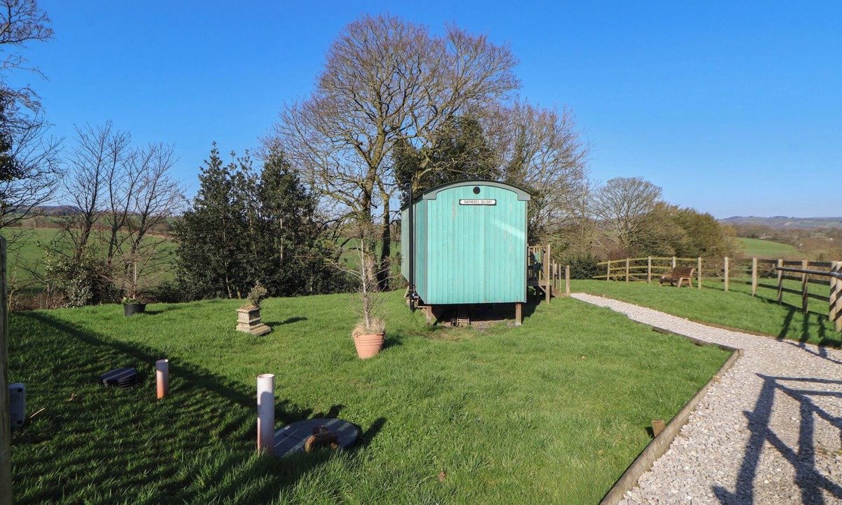 Rushton Spencer Cottage | SHEPHERDS DELIGHT, pet friendly, character holiday cottage in Leek