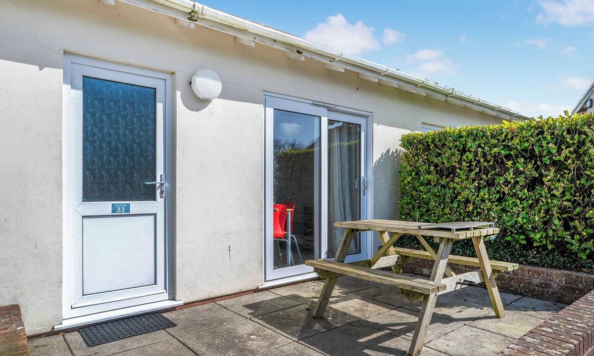 Mortehoe Apartment | Shoreline Apartment 1 (Pets Welcome)