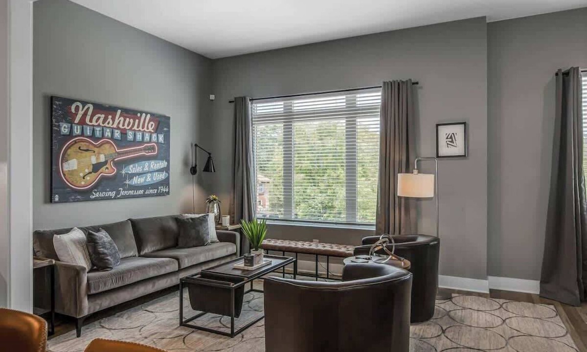 Haynes Area House | Skyline Serenity Spacious Nashville Retreat