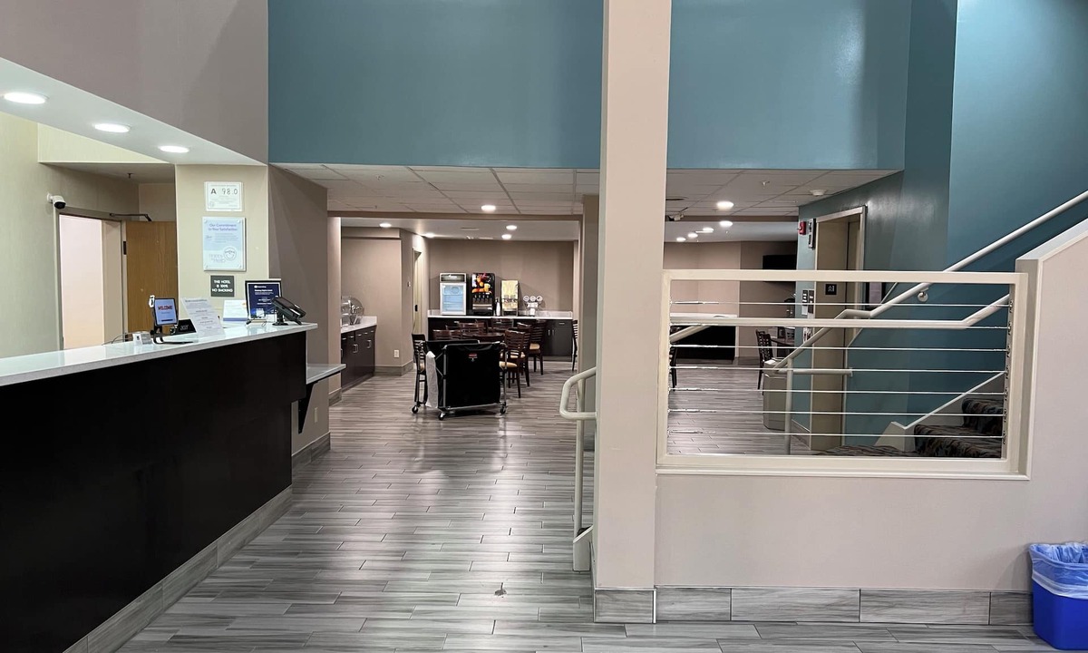 Paw Creek Hotel | Sleep Inn Northlake