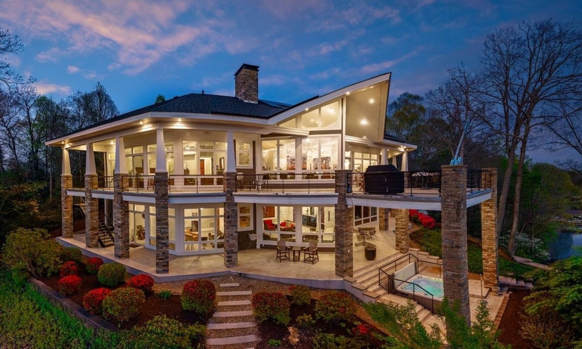 Barium Springs Villa | Sleeps 22 on Lake Norman, Island Retreat with Private Dock, Hot Tub, Game Rooms, Elevator, Full Bar, 2+ Acres of Lakefront Paradise, Fire Pit, Covered Dock, Kayaks, Perfect for Reunions, Corporate Retreats and Large Group Getaways